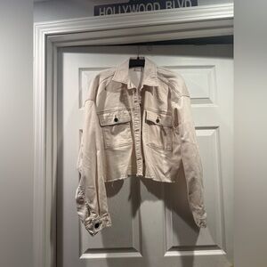 No Boundaries Women's Cream Jacket. size XXXL